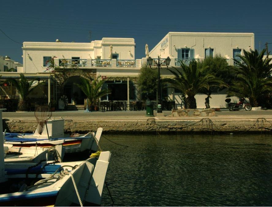 אנטיפארוס Hotel Mantalena מראה חיצוני תמונה