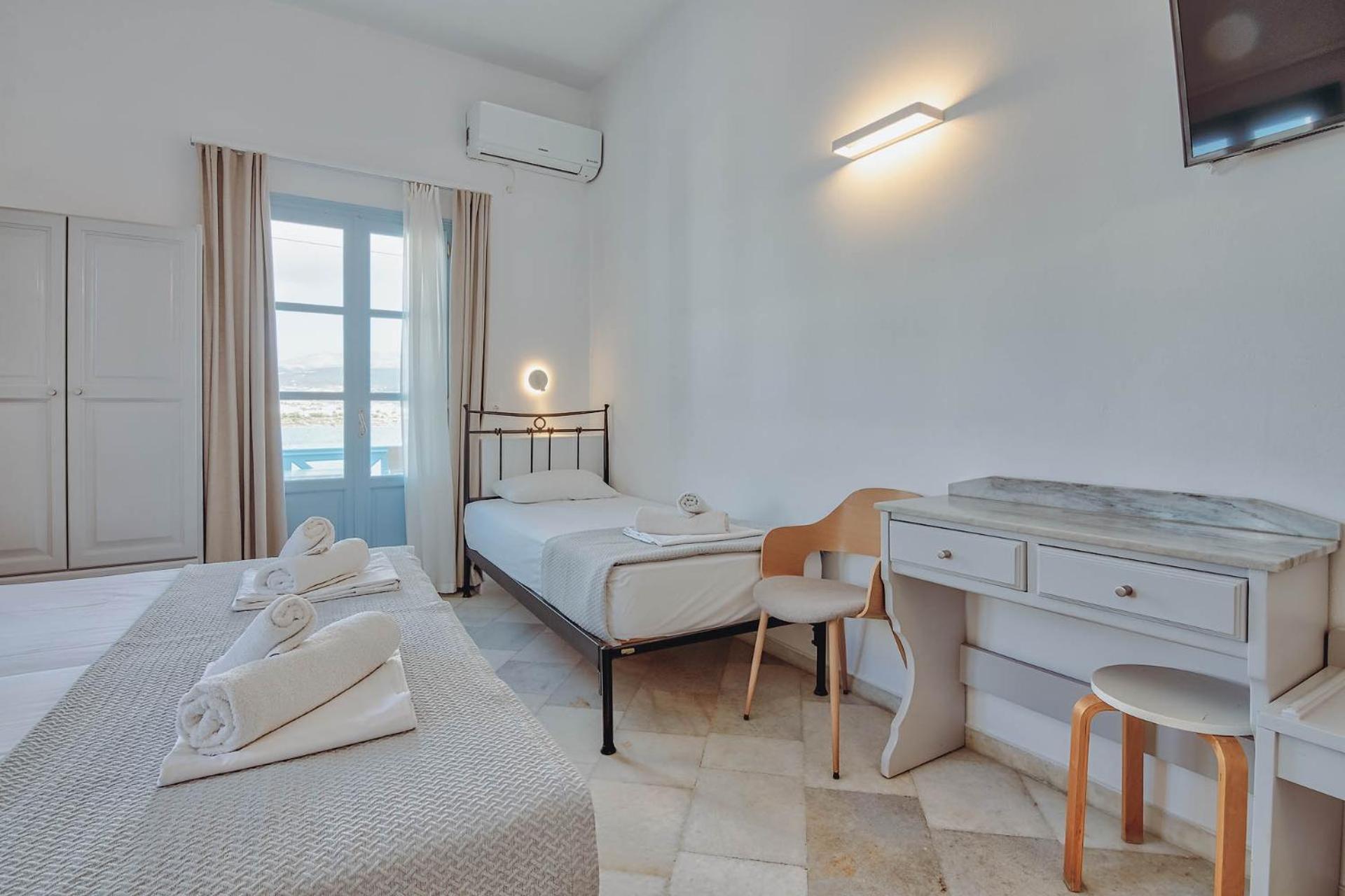 אנטיפארוס Hotel Mantalena מראה חיצוני תמונה
