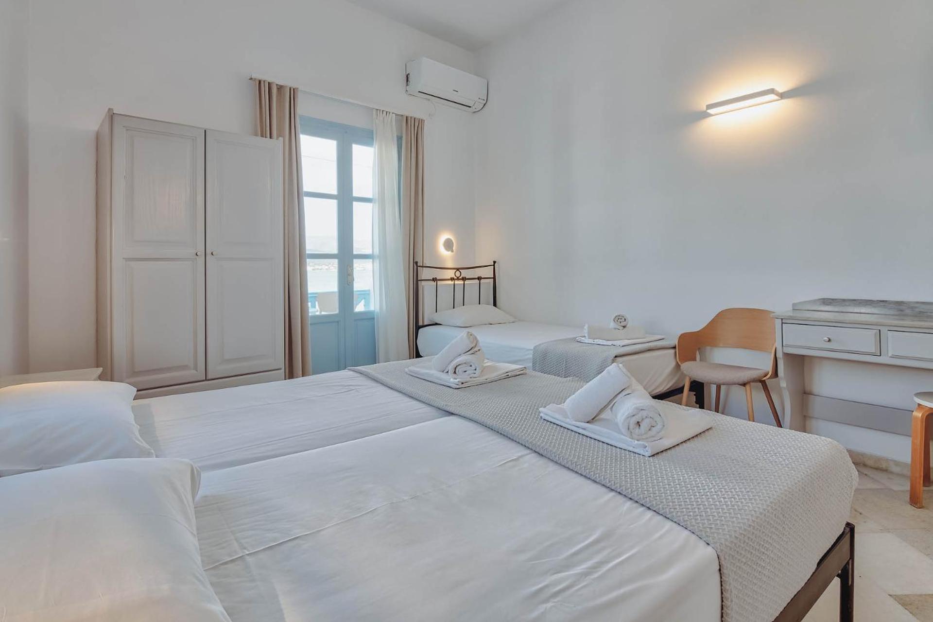 אנטיפארוס Hotel Mantalena מראה חיצוני תמונה