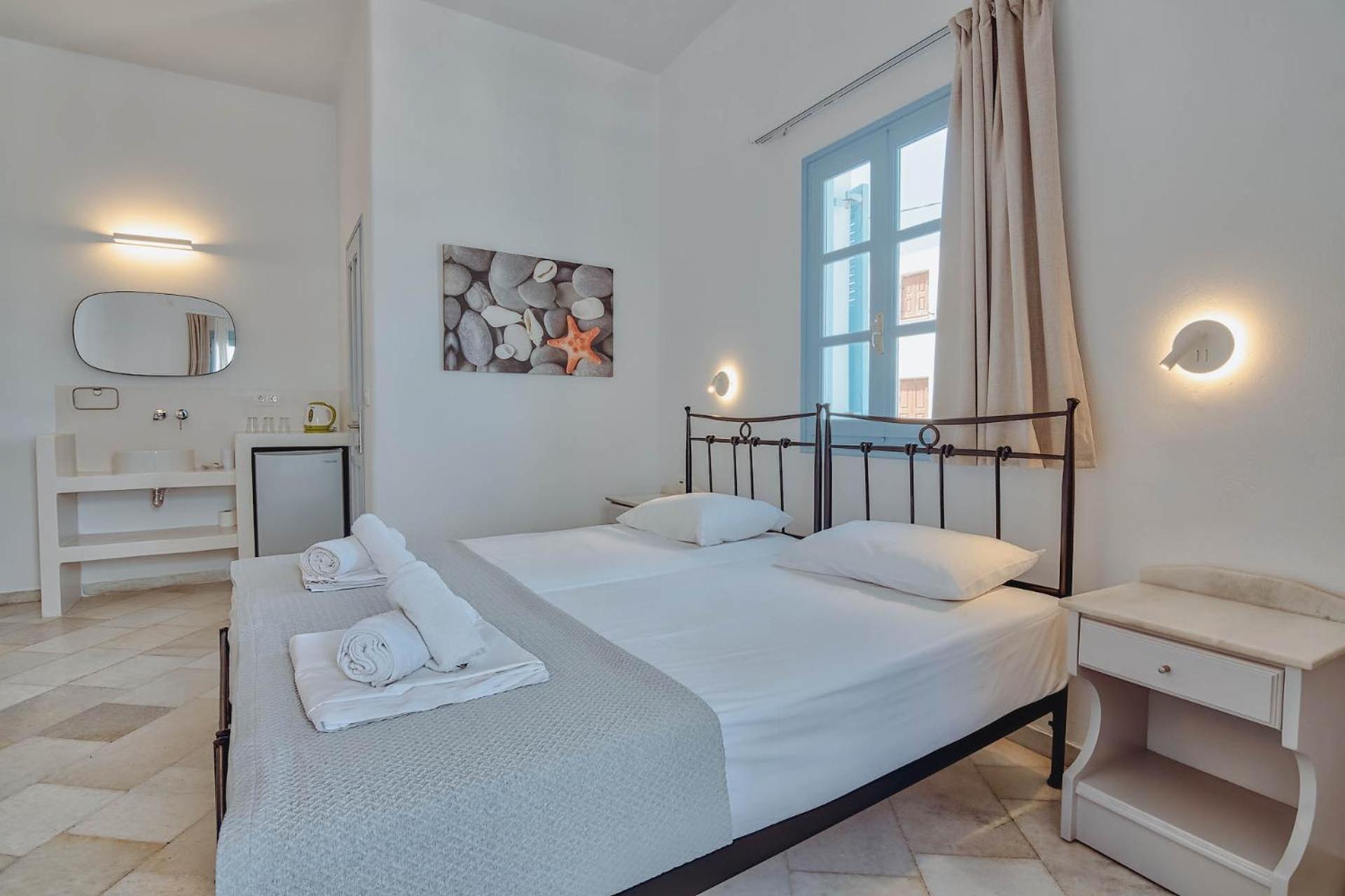אנטיפארוס Hotel Mantalena מראה חיצוני תמונה