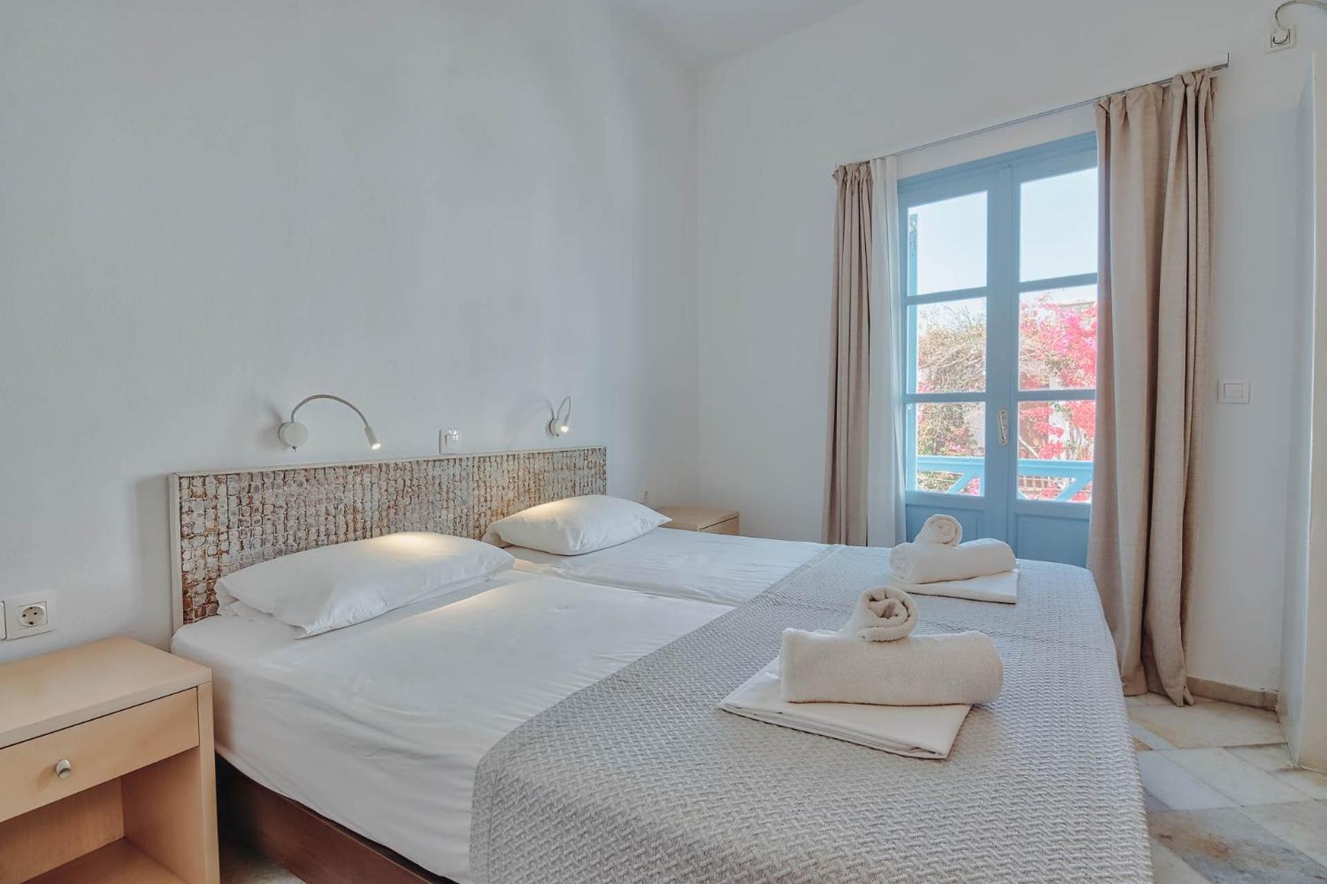 אנטיפארוס Hotel Mantalena מראה חיצוני תמונה