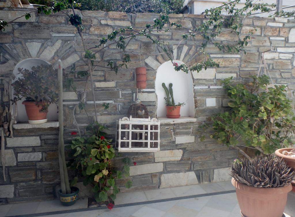 אנטיפארוס Hotel Mantalena מראה חיצוני תמונה