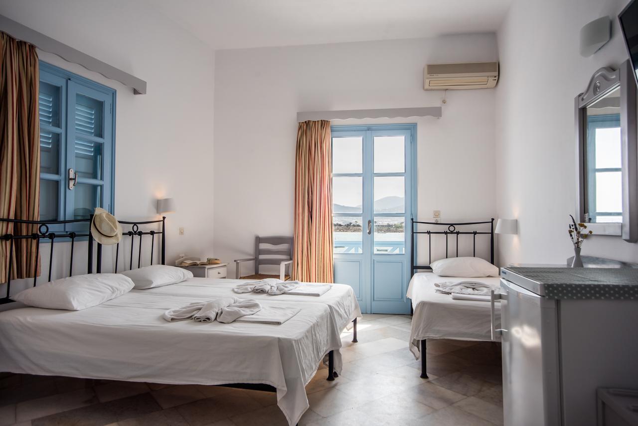 אנטיפארוס Hotel Mantalena מראה חיצוני תמונה