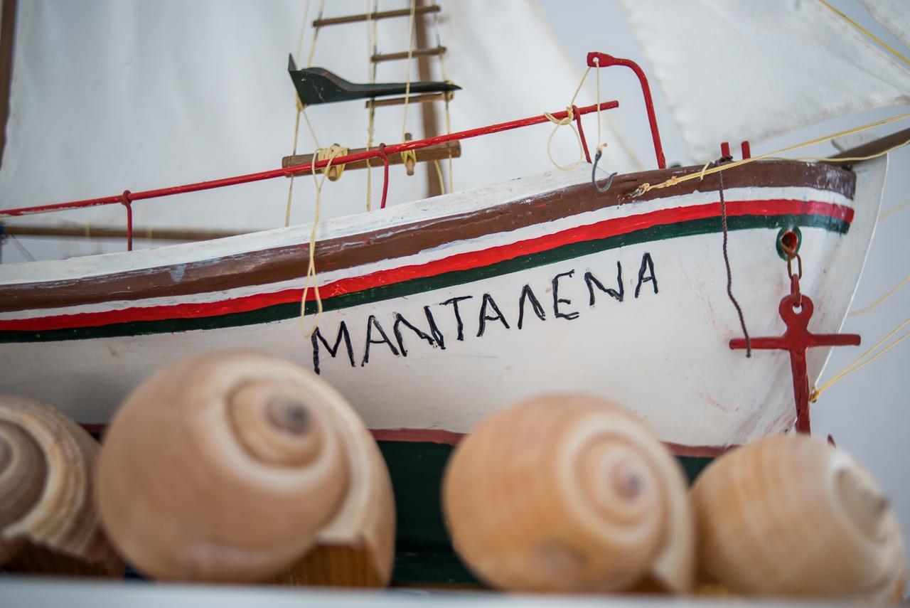 אנטיפארוס Hotel Mantalena מראה חיצוני תמונה
